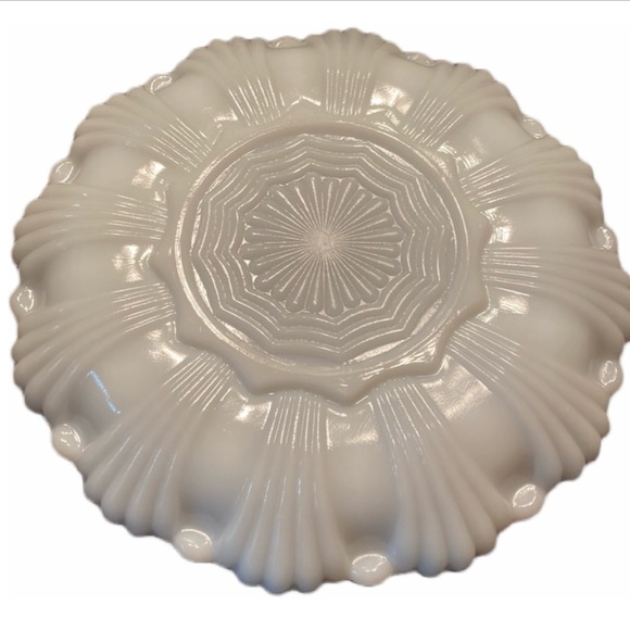 Egg plater Vtg Anchor Hocking Milk Glass 12 Deviled Egg Plate
Gold Trim Ornate - Picture 4 of 10